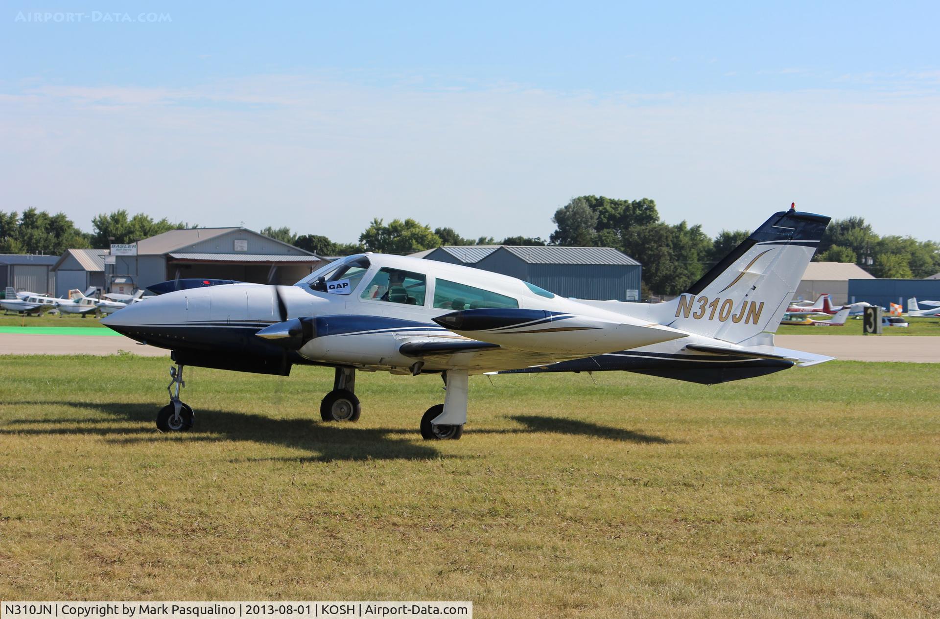 N310JN, 1977 Cessna T310R C/N 310R0979, Cessna T310R