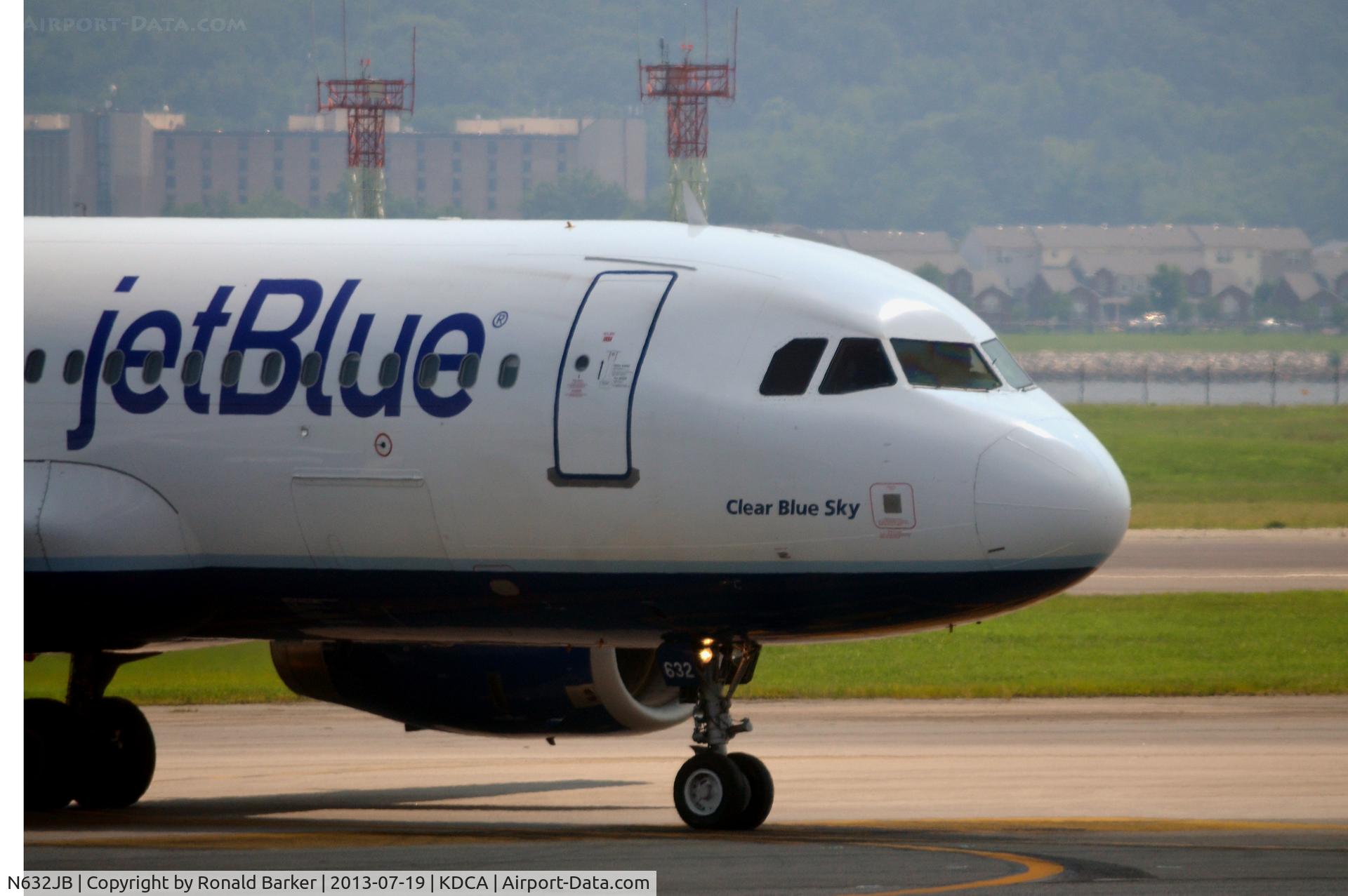 N632JB, 2006 Airbus A320-232 C/N 2647, Clear Blue Sky DCA