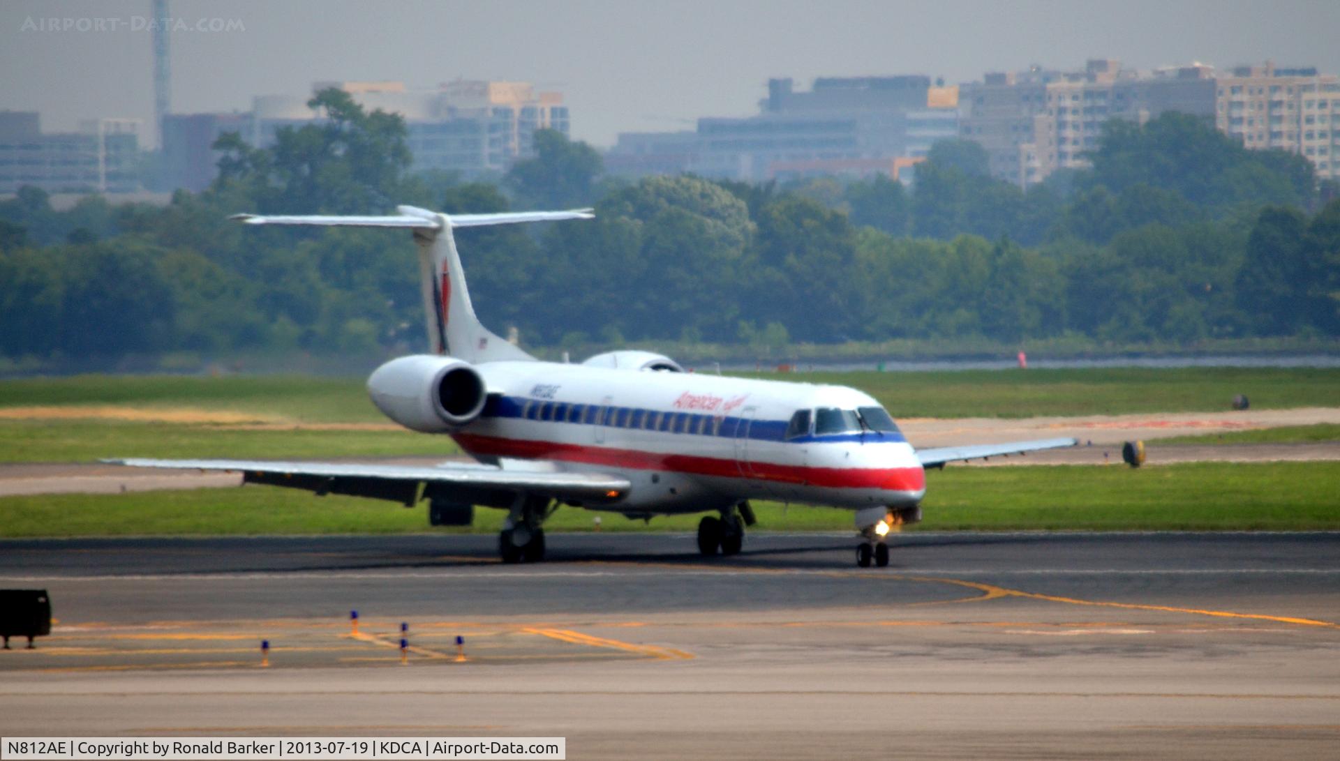 N812AE, 2001 Embraer ERJ-140LR (EMB-135KL) C/N 145531, Landing DCA