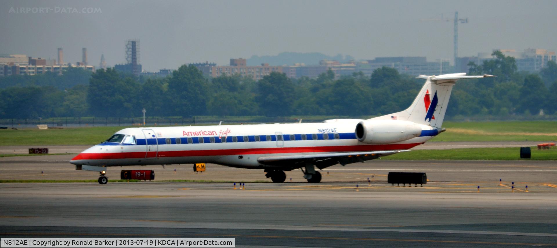 N812AE, 2001 Embraer ERJ-140LR (EMB-135KL) C/N 145531, Taxi to parking DCA