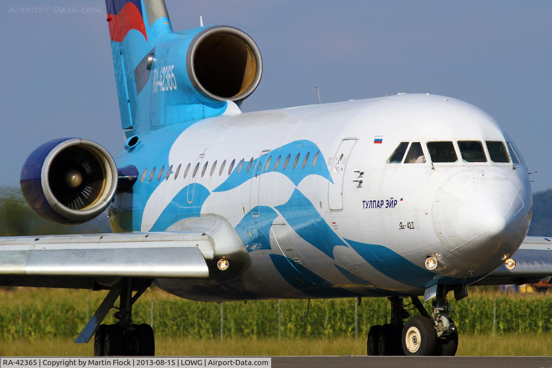 RA-42365, 1989 Yakovlev Yak-42D C/N 4520424811447, ......