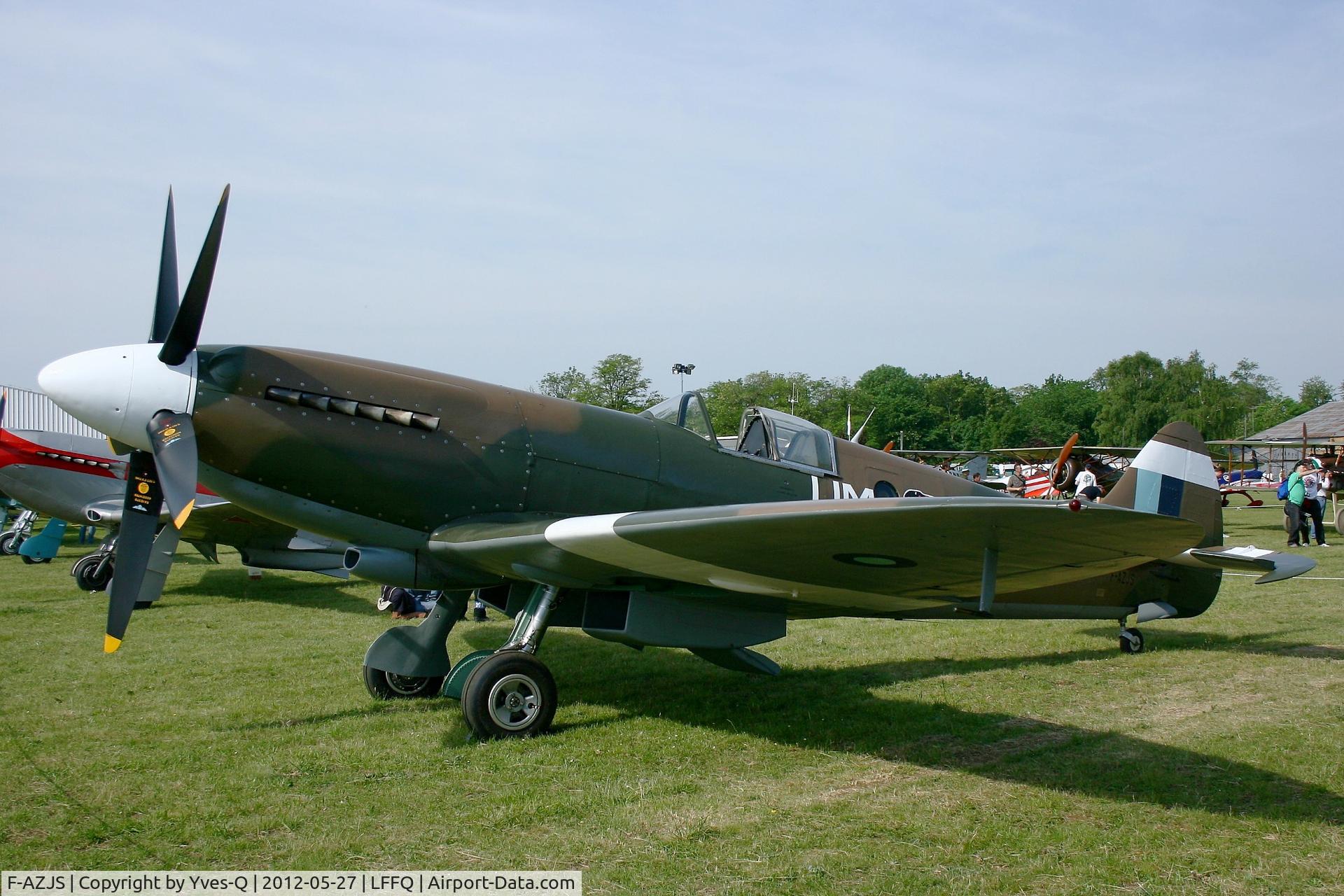 F-AZJS, 1944 Supermarine 389 Spitfire PR.XIX C/N 6S/585110, Supermarine Spitfire PR19 389, La Ferté Alais Airfield (LFFQ)