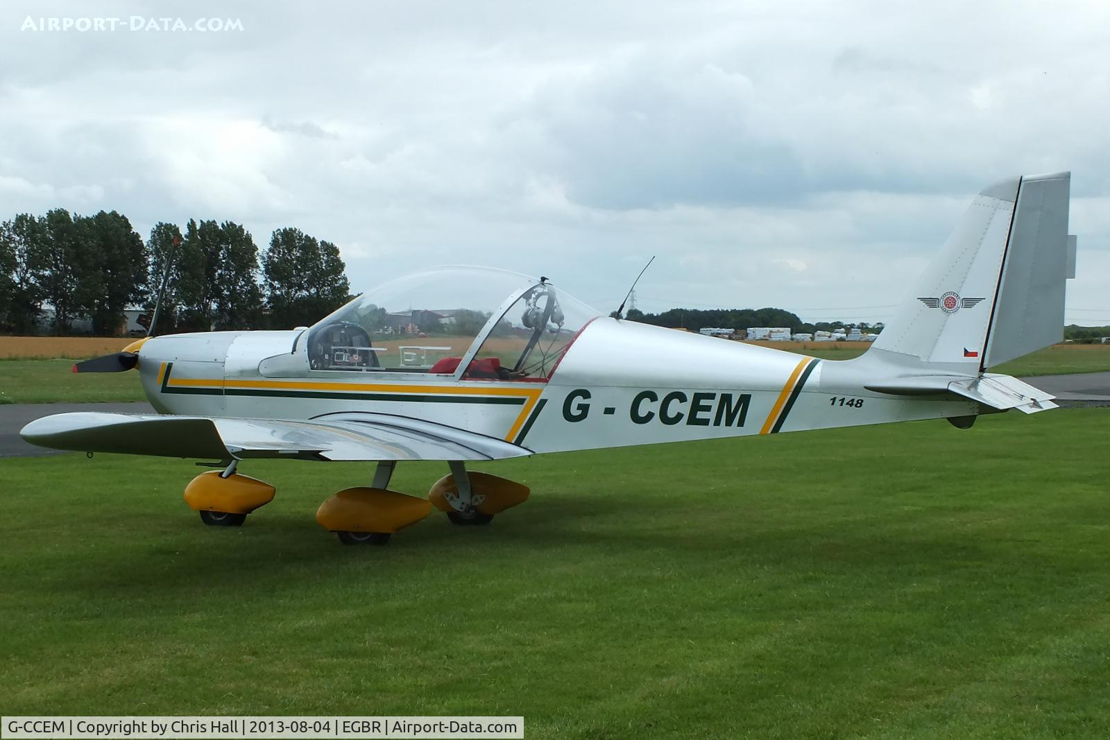 G-CCEM, 2003 Aerotechnik EV-97A Eurostar C/N PFA 315-13987, at Breighton's Summer Fly-in