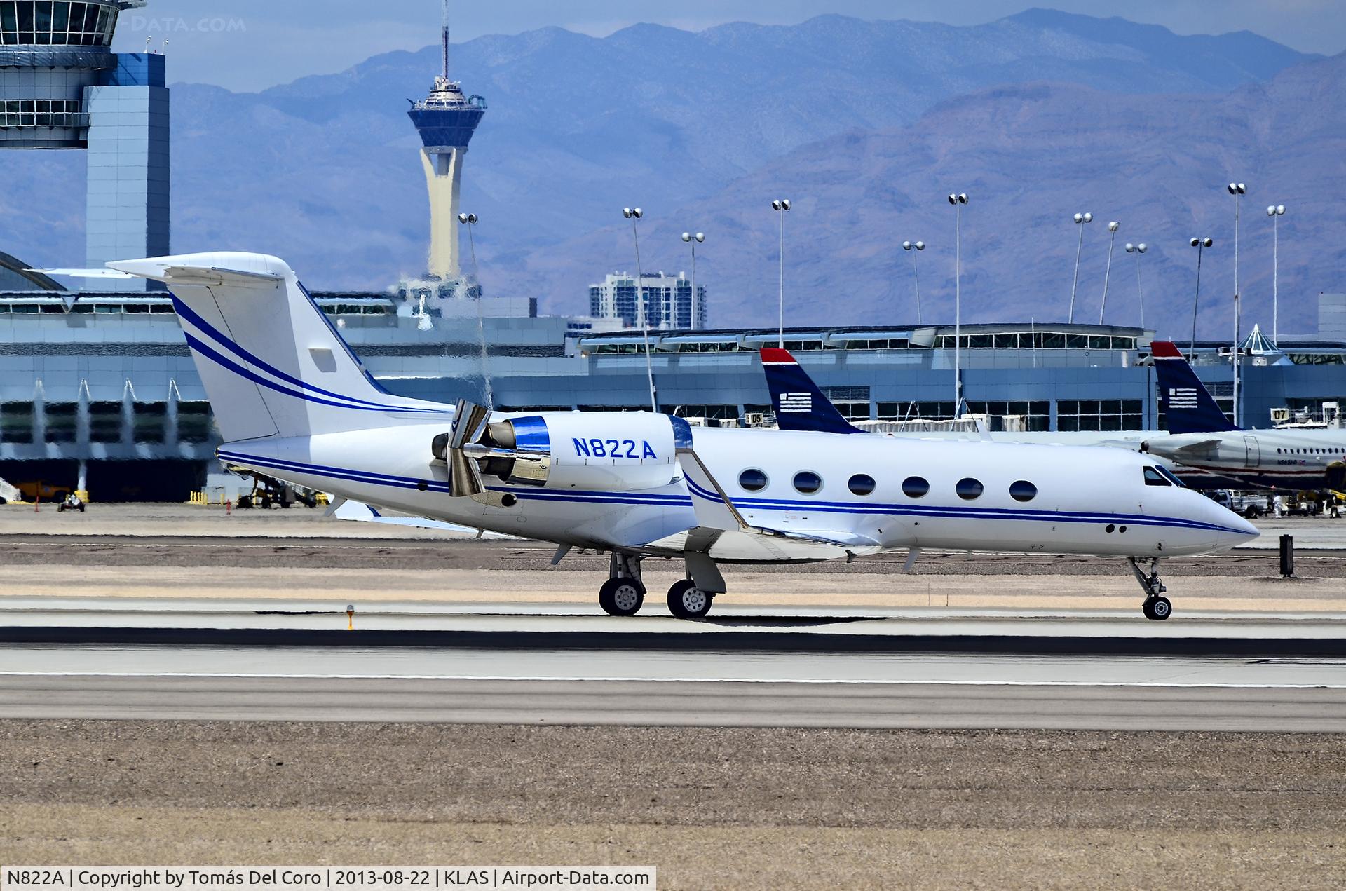 N822A, 2001 Gulfstream Aerospace G-IV C/N 1447, N822A Gulfstream Aerospace G-IV Gulfstream IV-SP (cn 1447)

McCarran International Airport (KLAS)
Las Vegas, Nevada
TDelCoro
August 22, 2013