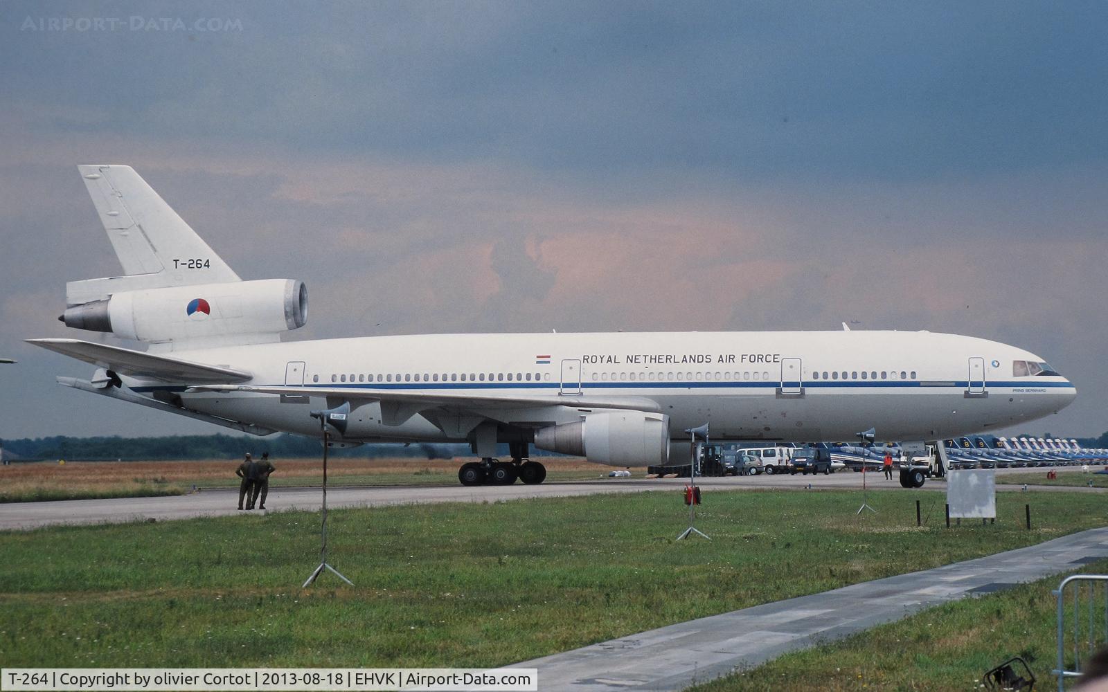 T-264, 1978 McDonnell Douglas KDC-10-30CF C/N 46985, Volkel 2004