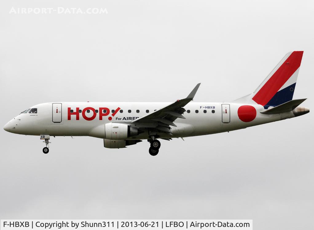 F-HBXB, 2008 Embraer 170LR (ERJ-170-100LR) C/N 17000250, Landing rwy 32L