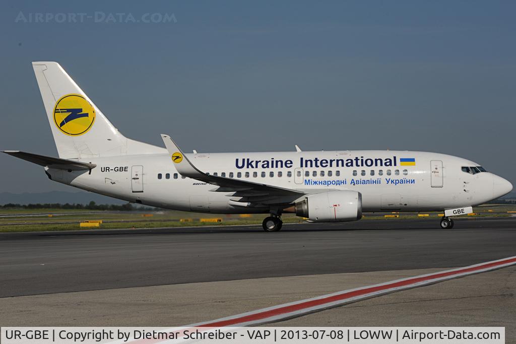 UR-GBE, 1990 Boeing 737-548 C/N 24968, Ukraine International Boeing 737-500