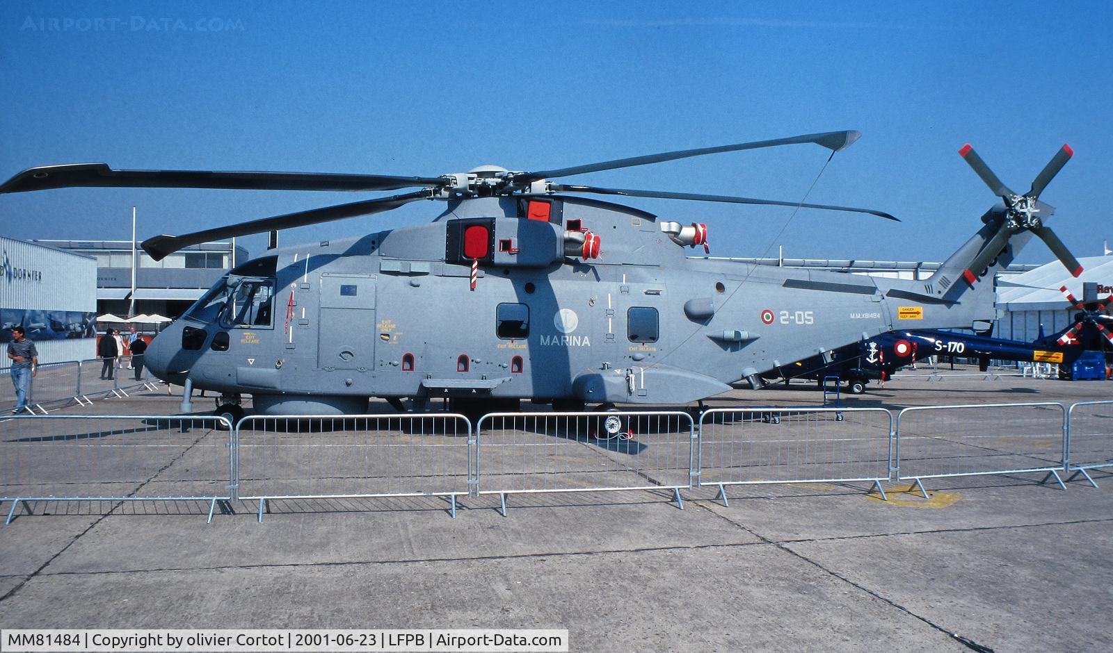 MM81484, EHI SH-101A (EH-101MP Mk110) C/N 110005, Style a prototype back then, Bourget 2001