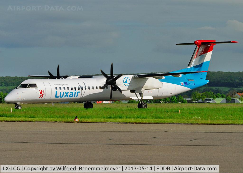 LX-LGG, 2012 Bombardier DHC-8-402Q Dash 8 Dash 8 C/N 4418, Coming in from Luxembourg, will go further to Hamburg.