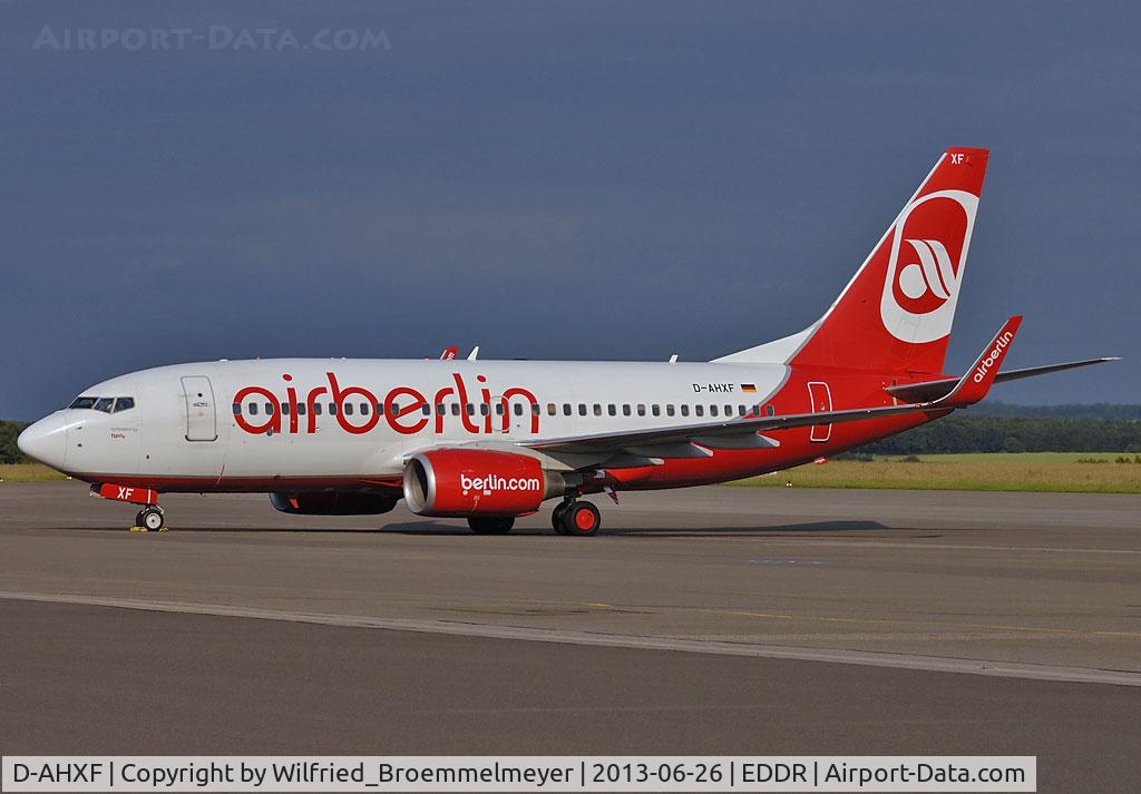 D-AHXF, 2007 Boeing 737-7K5 C/N 35136, Ready for the next flight to Berlin-Tegel.