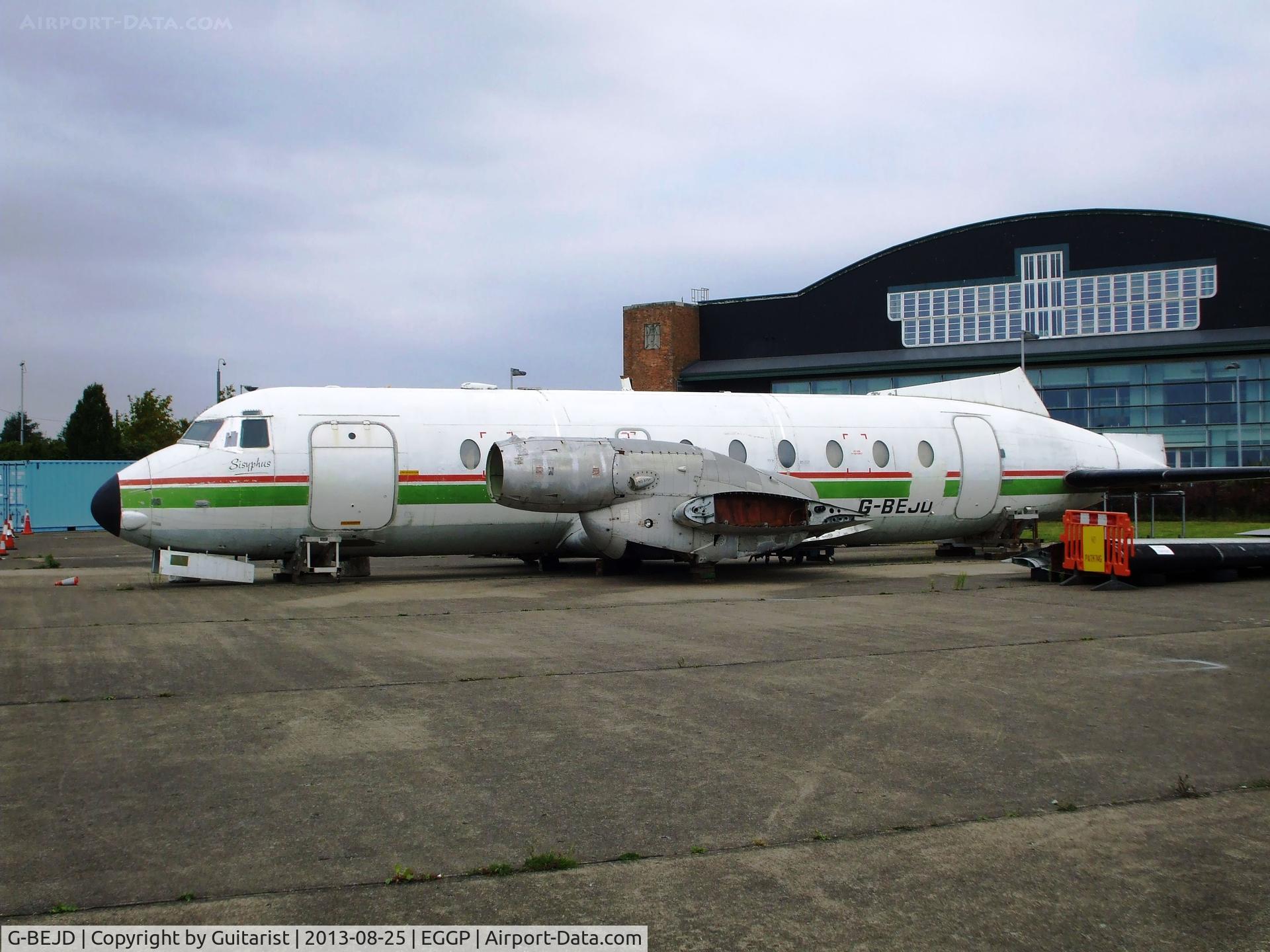 G-BEJD, 1961 Hawker Siddeley 748-105 Sr 1 C/N 1543, Looks a bit sorry for itself
