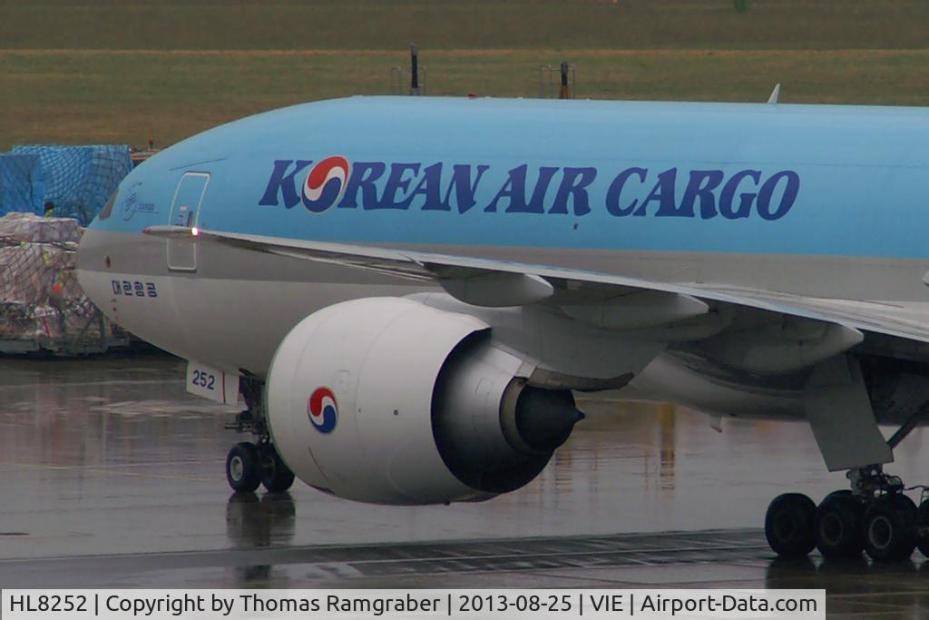 HL8252, 2012 Boeing 777-FB5 C/N 37638, Korean Air Cargo Boeing 777-200