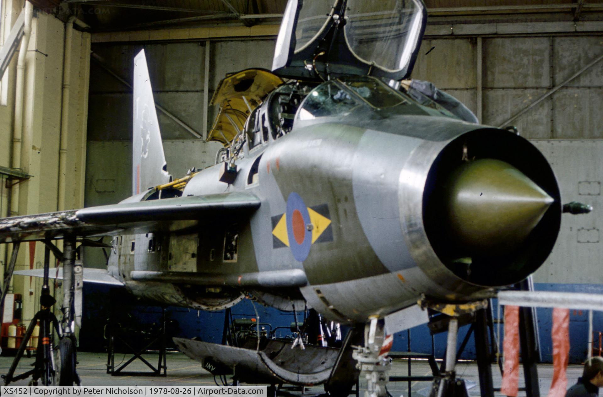XS452, 1965 English Electric Lightning T.5 C/N 95012, Lightning T.5 of 11 Squadron seen on display at the 1978 RAF Binbrook Airshow.