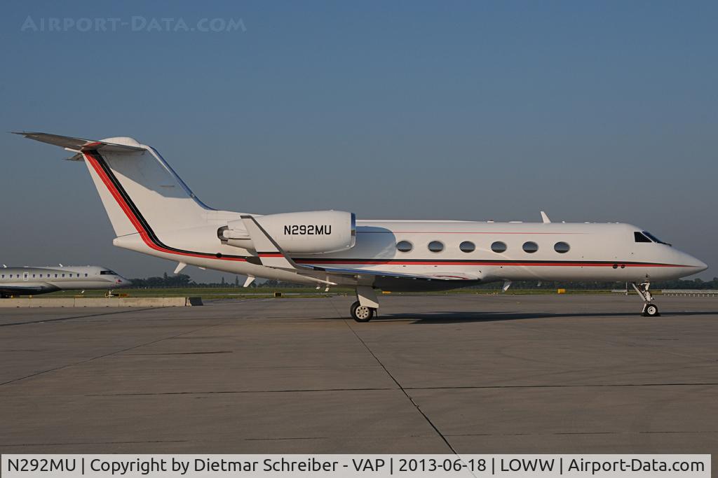 N292MU, 1996 Gulfstream Aerospace G-IV C/N 1292, Gulfstream 4