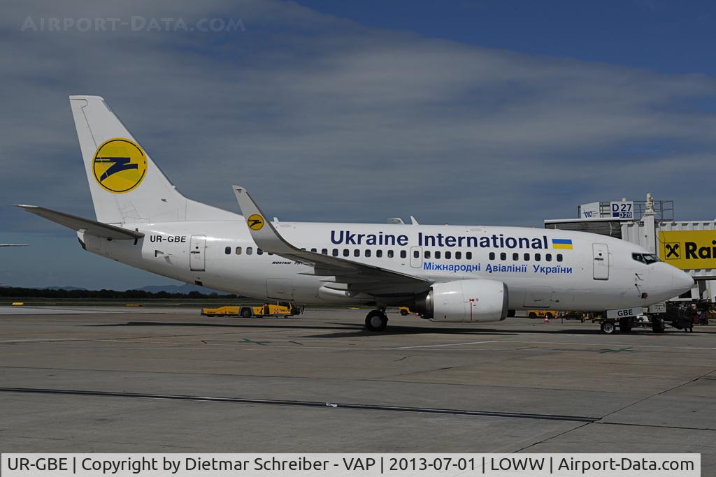 UR-GBE, 1990 Boeing 737-548 C/N 24968, Ukraine International Boeing 737-500