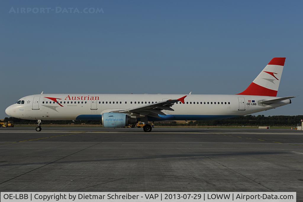 OE-LBB, 1995 Airbus A321-111 C/N 570, Austrian Airlines Airbus 321