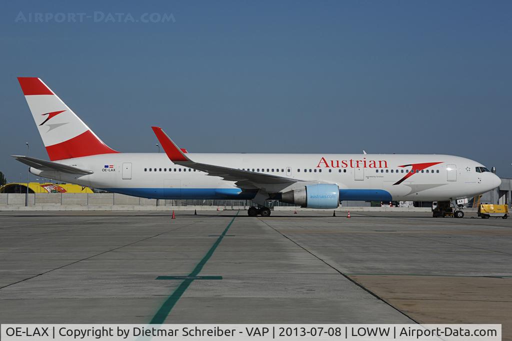 OE-LAX, 1992 Boeing 767-3Z9/ER C/N 27095, Austrian Airlines Boeing 767-300