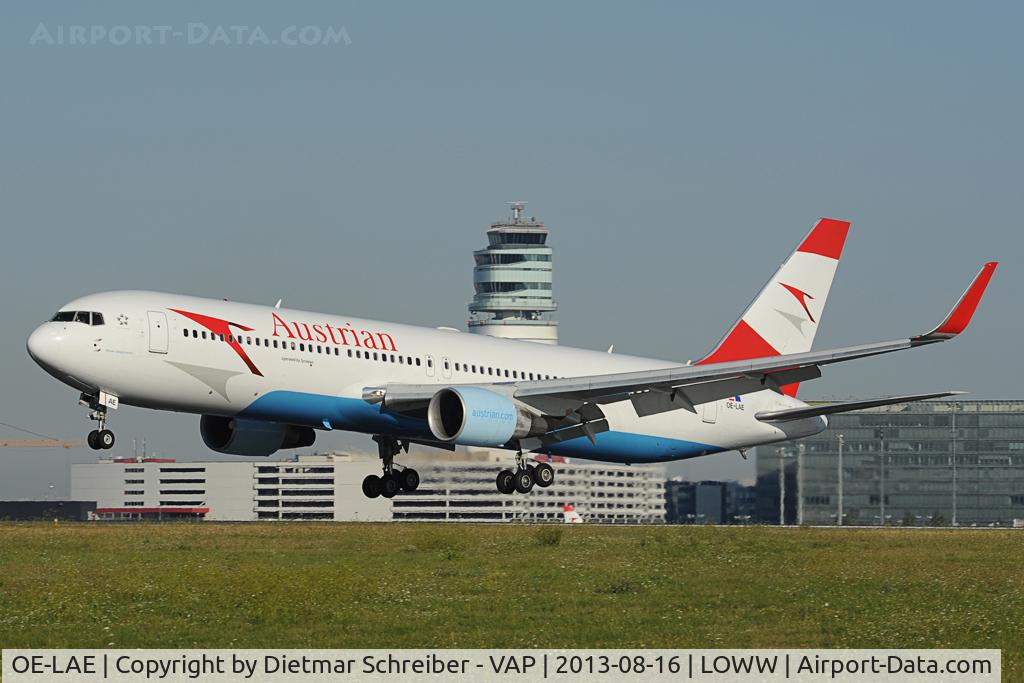 OE-LAE, 2000 Boeing 767-3Z9/ER C/N 30383, Austrian Airlines Boeing 767-300