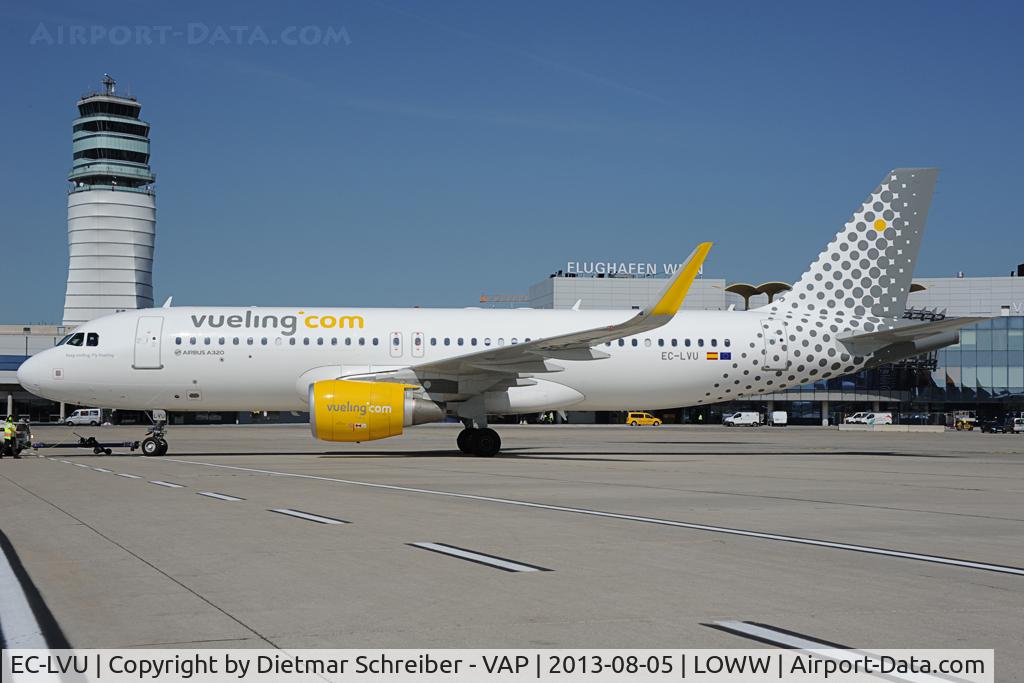 EC-LVU, 2013 Airbus A320-214 C/N 5616, Vueling Airbus 320