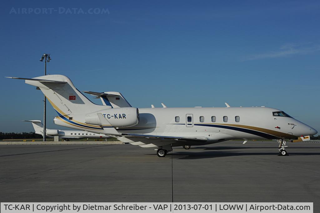 TC-KAR, 2007 Bombardier Challenger 300 (BD-100-1A10) C/N 20149, BD100 CL300