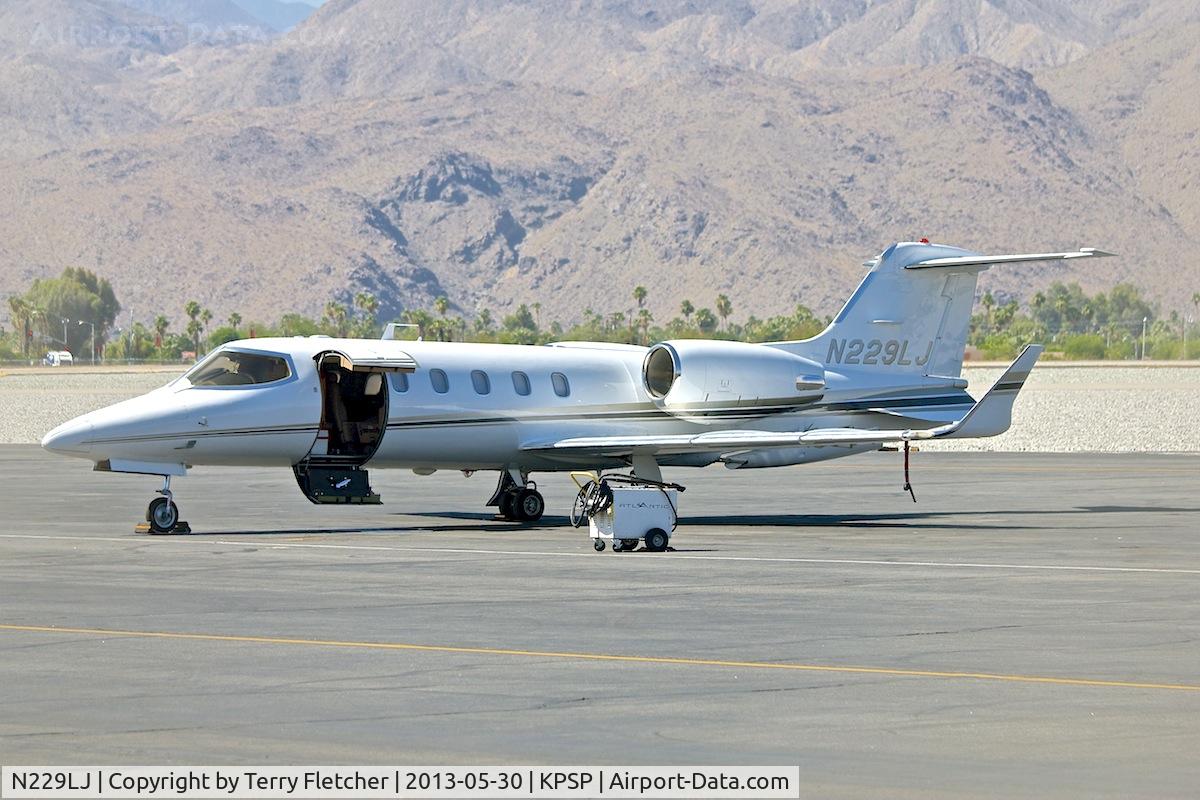 N229LJ, 2001 Learjet Inc 31A C/N 229, At Palm Springs