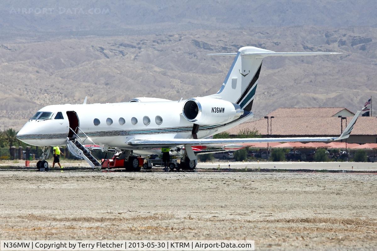 N36MW, 2002 Gulfstream Aerospace G-IV C/N 1480, At Jacqueline Cochran Regional Airport, Palm Springs, California