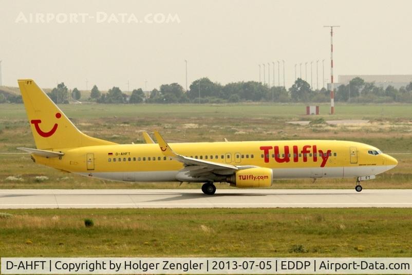 D-AHFT, 2000 Boeing 737-8K5 C/N 30413, Take-off on rwy 26R....