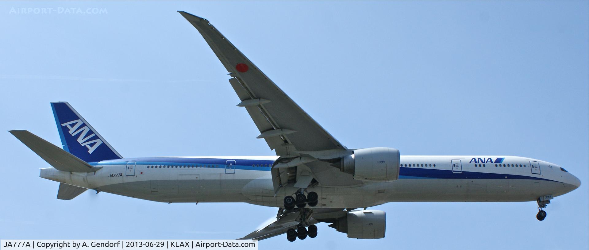 JA777A, 2006 Boeing 777-381/ER C/N 32650, ANA - All Nippon Airways, is here on short finals RWY24R at Los angeles Int´l(KLAX)