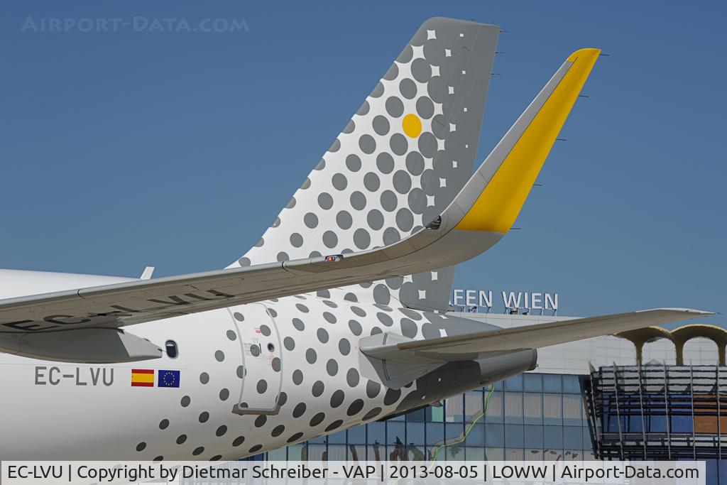 EC-LVU, 2013 Airbus A320-214 C/N 5616, Vueling Airbu 320