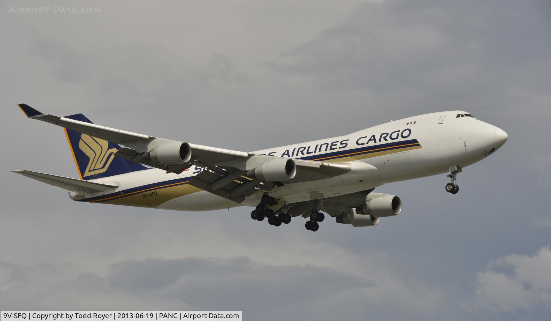 9V-SFQ, 2006 Boeing 747-412F(SCD) C/N 32901, Arriving at Anchorage