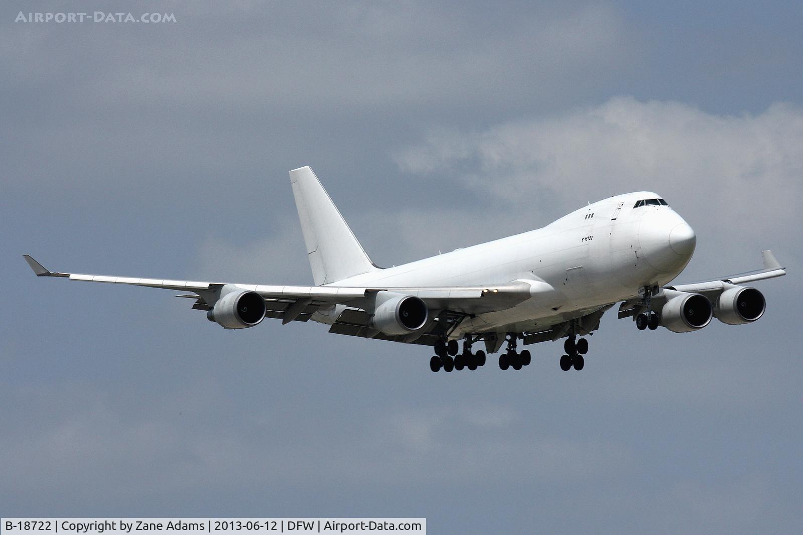 B-18722, 2006 Boeing 747-409F/SCD C/N 34265, Landing at DFW Airport