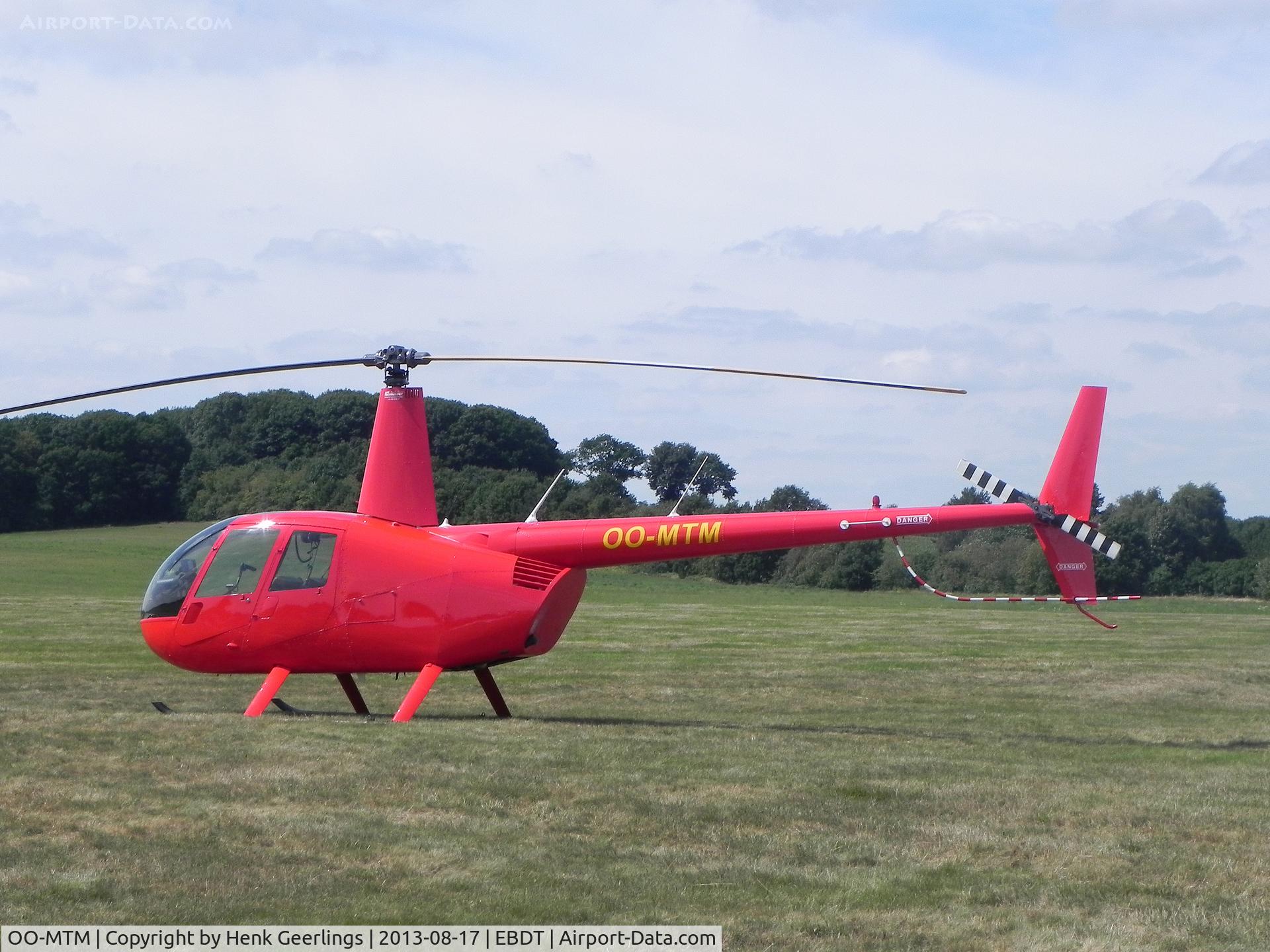 OO-MTM, 2006 Robinson R44 Raven II C/N 11420, Schaffen - Diest Belgium. Oldtimer Fly In , Aug 2013