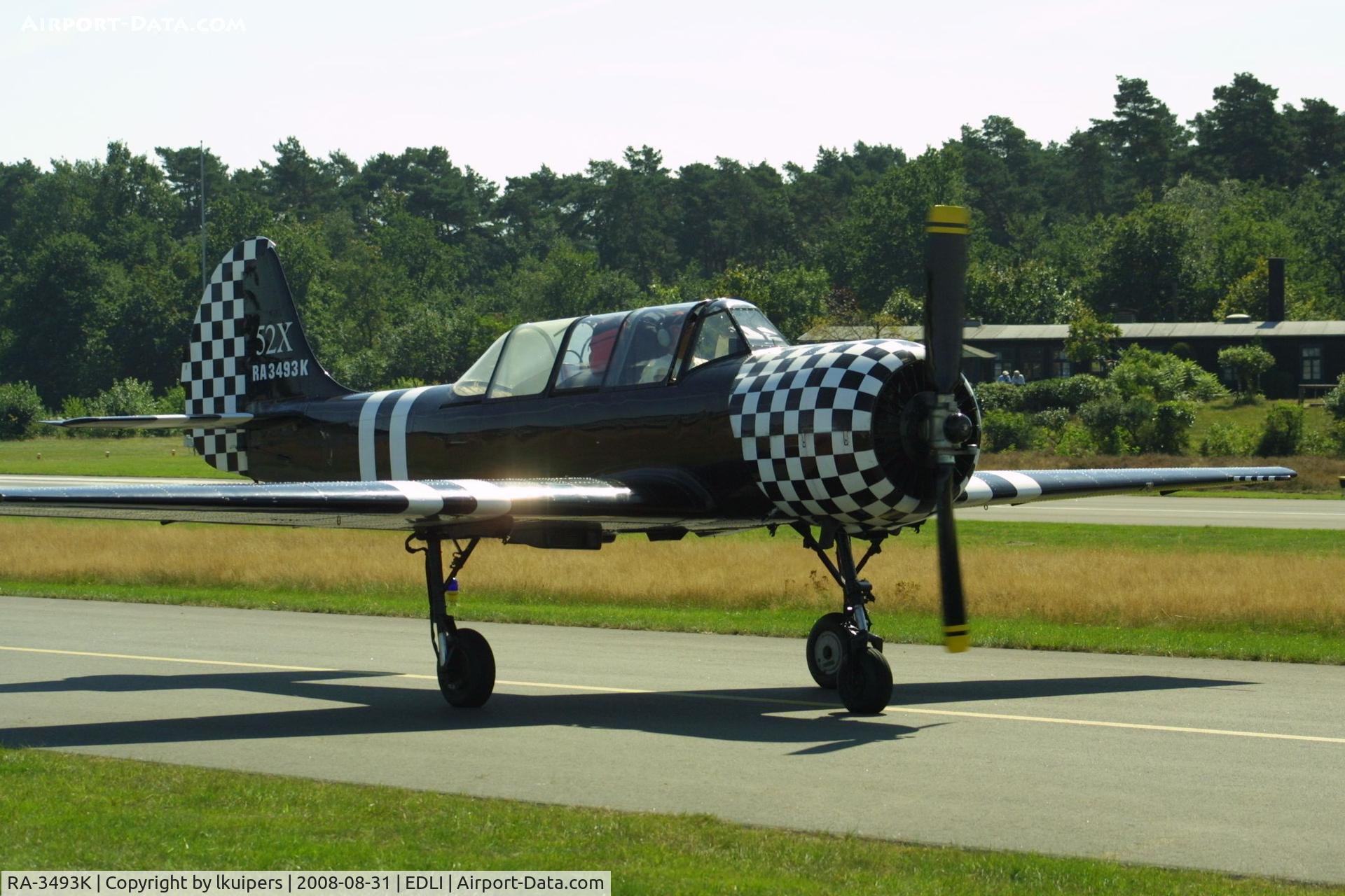 RA-3493K, 1983 Bacau Yak-52 C/N 833708, At the 2008 Flugplatzfest in Bielefeld