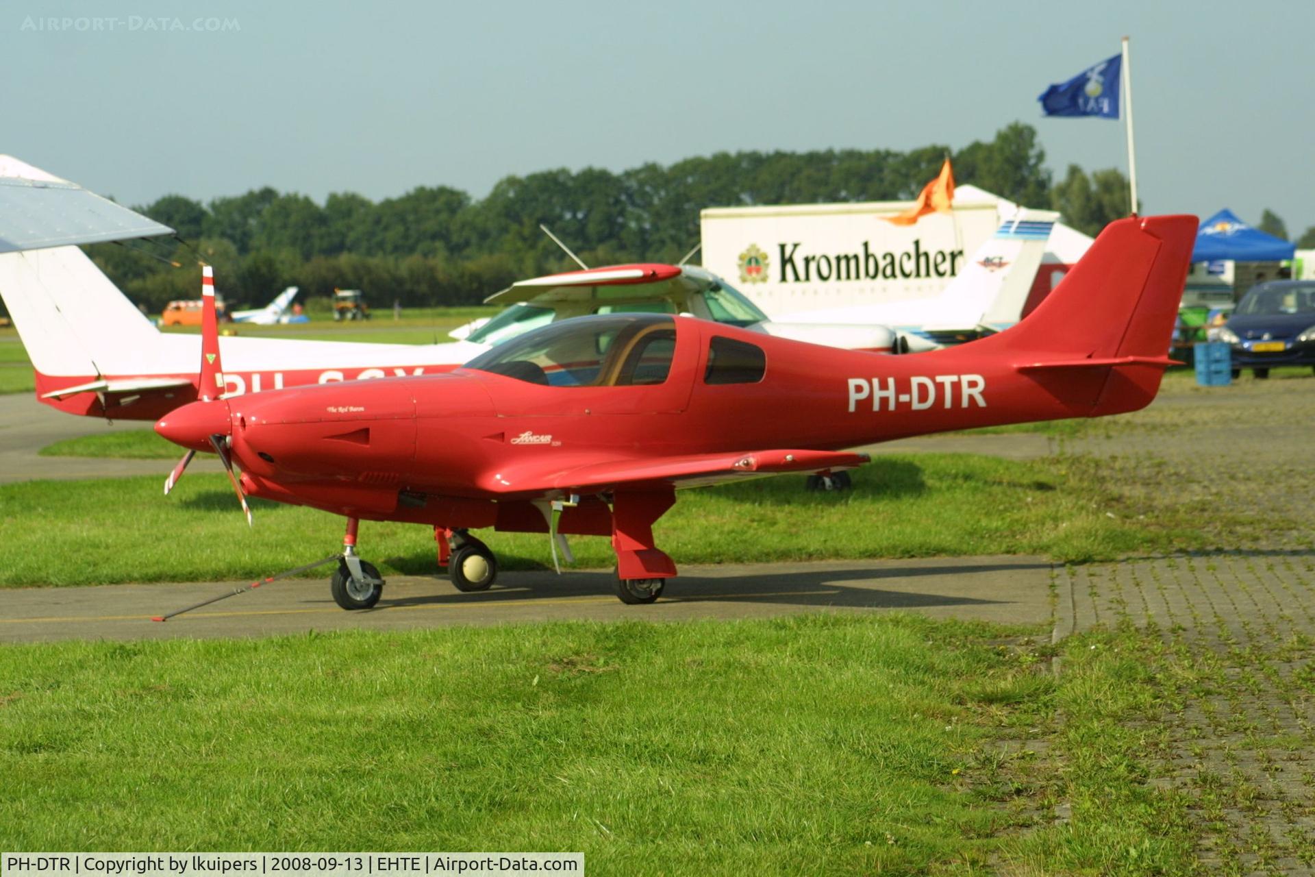 PH-DTR, Lancair 320 C/N 603-320-349, At Teuge Airport