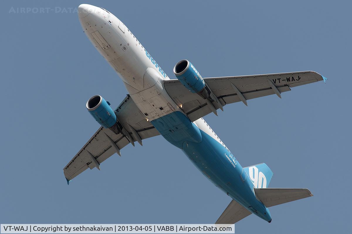 VT-WAJ, 2009 Airbus A320-214 C/N 3827, A high take off showing off her beautiful belly.