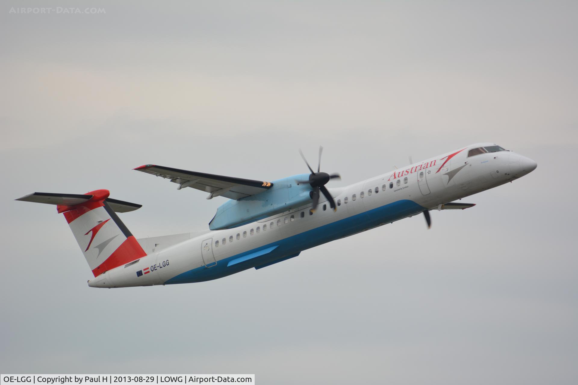 OE-LGG, 2002 De Havilland Canada DHC-8-402Q Dash 8 C/N 4074, Take-off