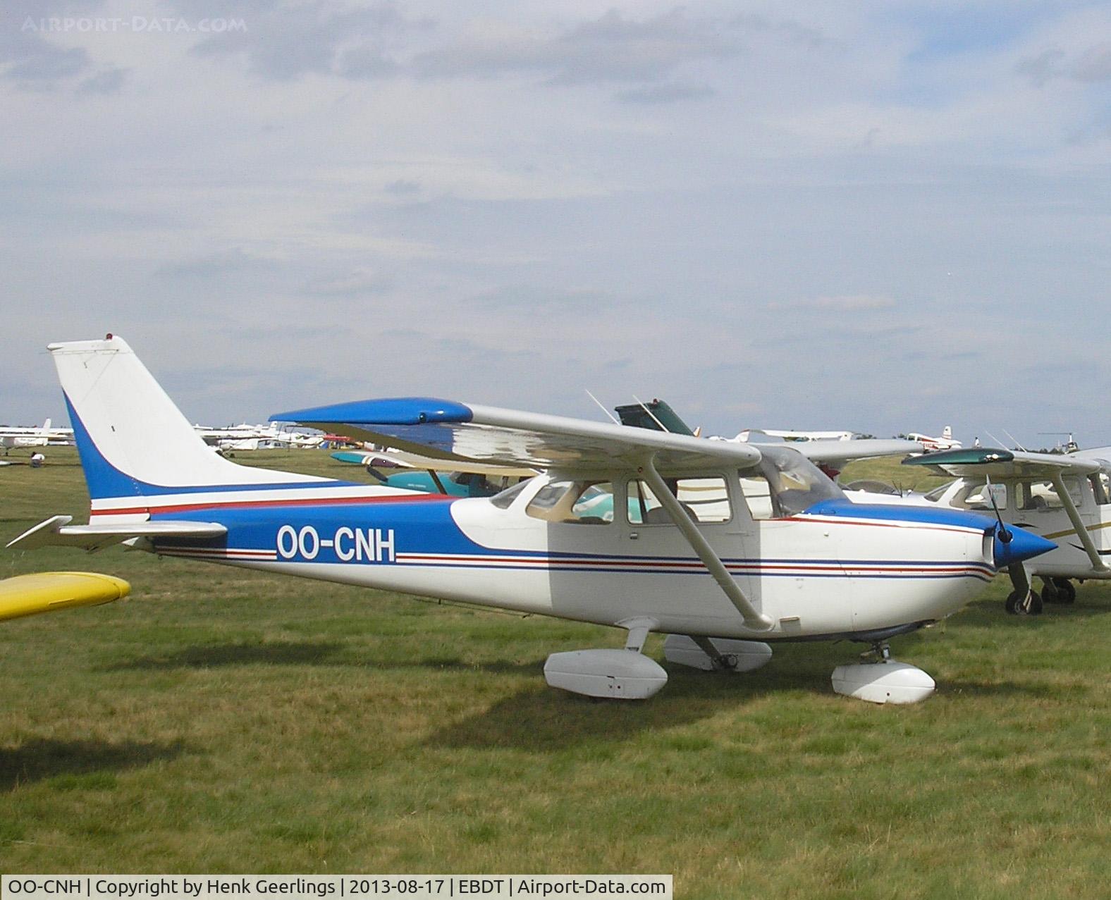 OO-CNH, 1977 Reims FR172H Reims Rocket C/N FR172-00596, Schaffen - Diest Oldtimer Fly In , Belgium , Aug 2013
