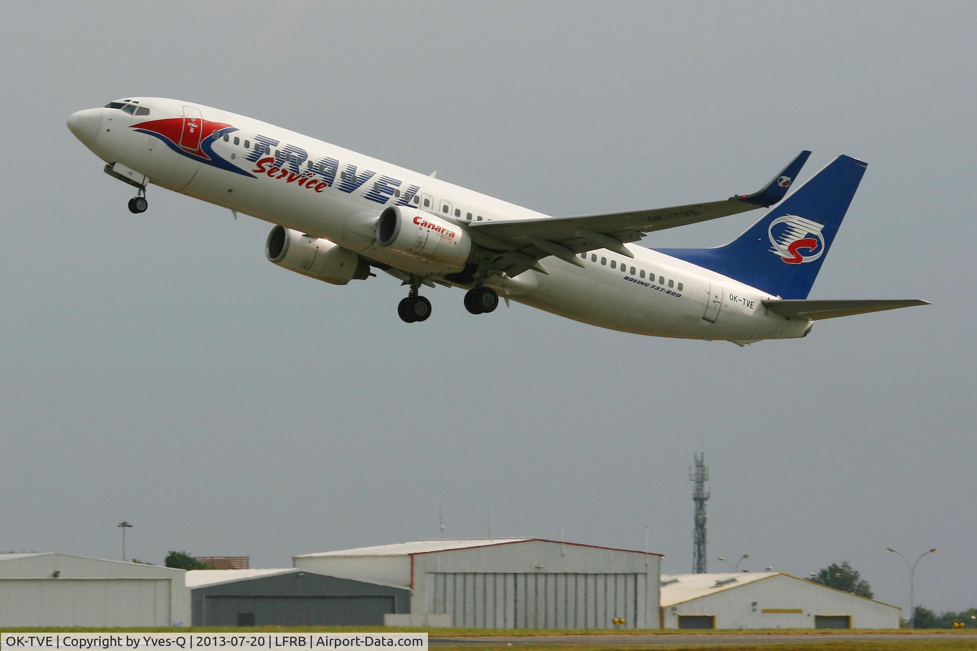 OK-TVE, 2004 Boeing 737-86Q C/N 30294, Boeing 737-86Q, Take off rwy 07R, Brest-Bretagne Airport (LFRB-BES)