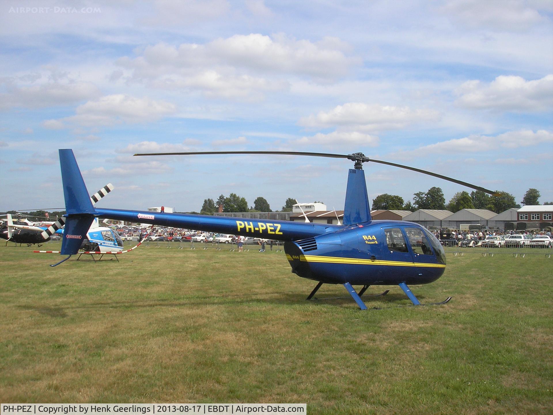 PH-PEZ, 2004 Robinson R44 Raven II C/N 10479, Schaffen - Diest Oldtimer Fly In , Belgium , Aug 2013