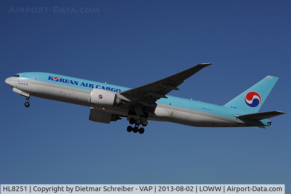 HL8251, 2012 Boeing 777-FB5 C/N 37639, Korean Air Boeing 777-2pp