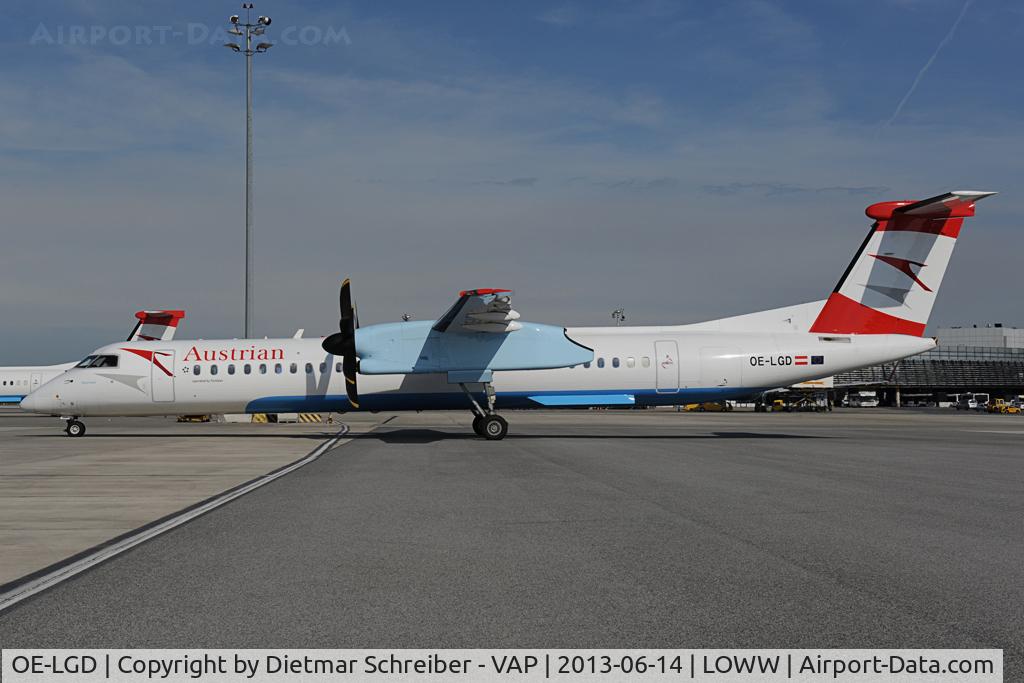 OE-LGD, 2000 De Havilland Canada DHC-8-402Q Dash 8 C/N 4027, Austrian Airlines Dash 8-400