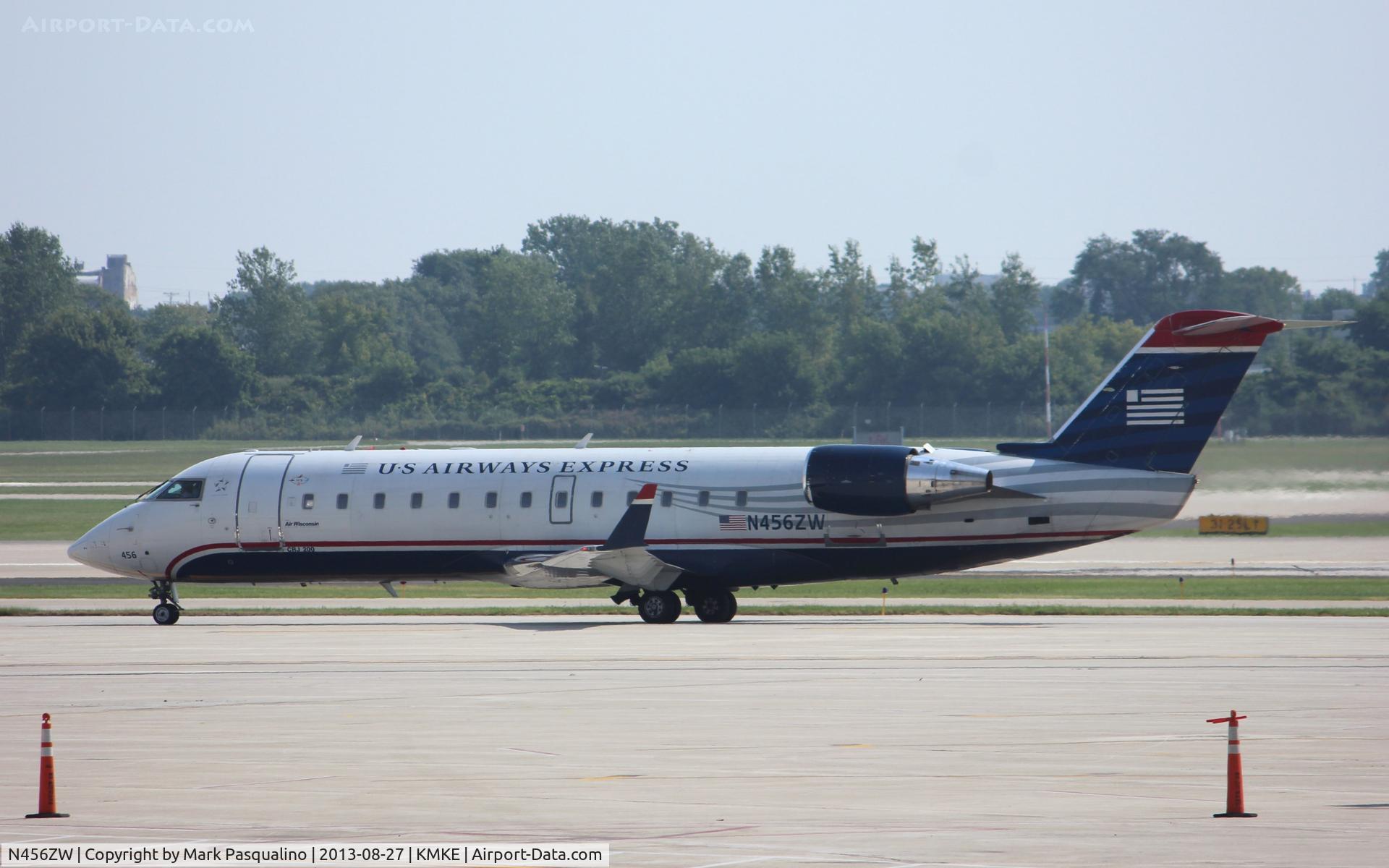 N456ZW, 2003 Bombardier CRJ-200LR (CL-600-2B19) C/N 7849, CL-600-2B19