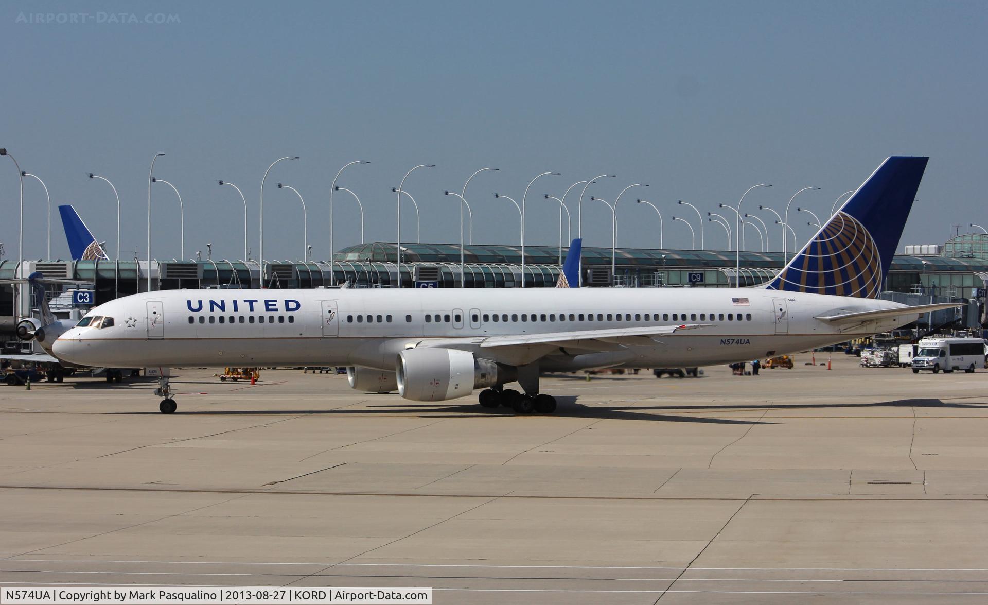 N574UA, 1992 Boeing 757-222 C/N 26686, Boeing 757-200