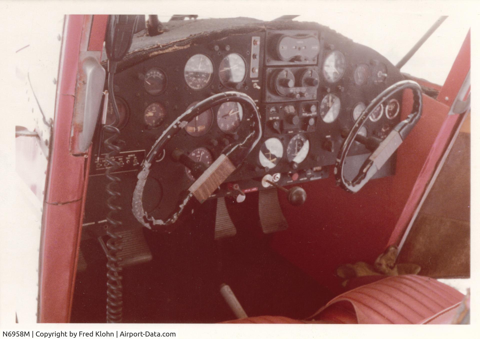 N6958M, 1948 Stinson 108-3 Voyager C/N 108-4958, Dashboard circa 1970s