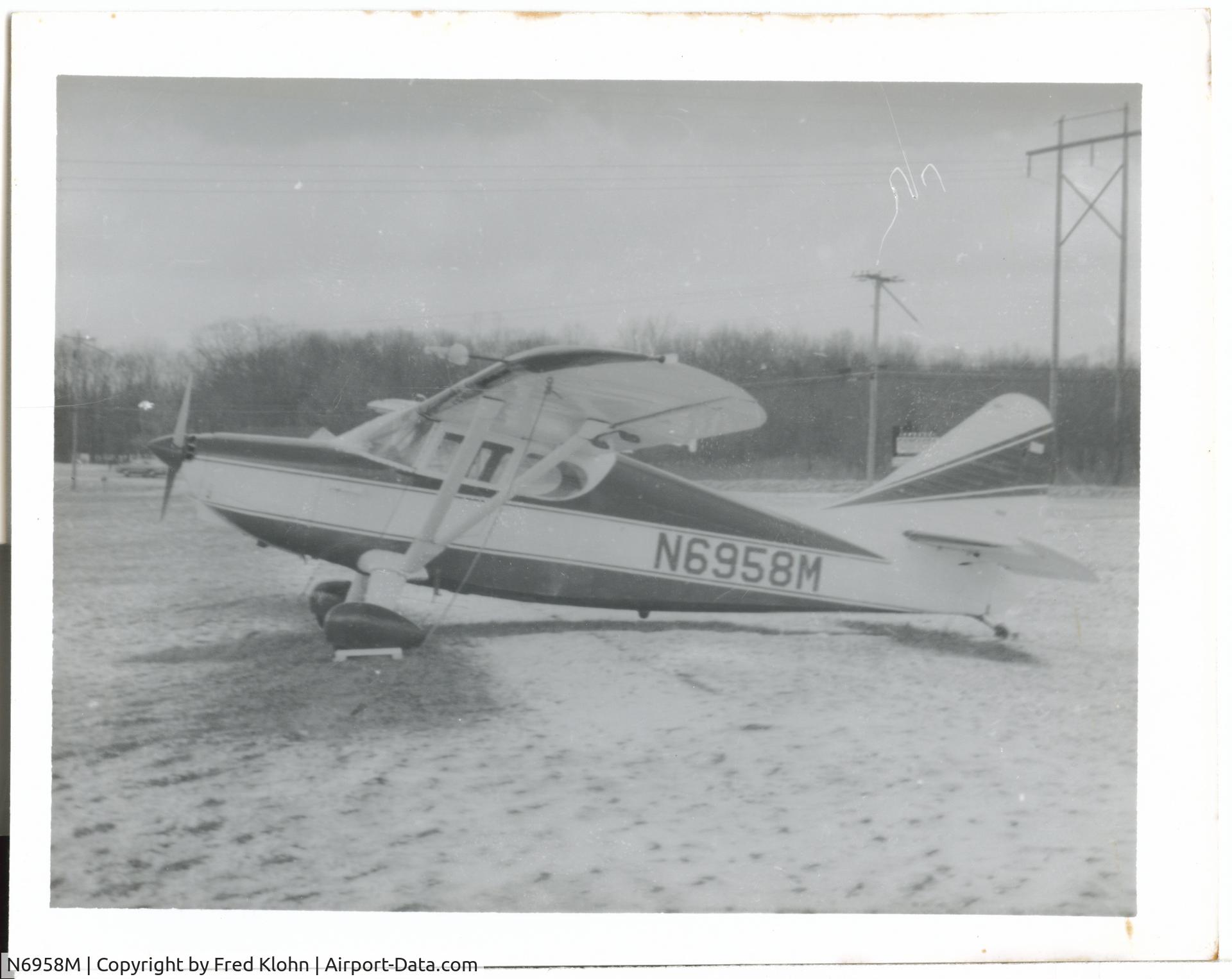 N6958M, 1948 Stinson 108-3 Voyager C/N 108-4958, circa 1970s