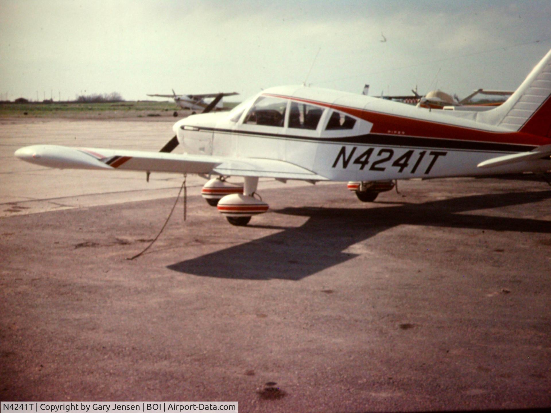 N4241T, 1972 Piper PA-28-180 C/N 28-7205113, I used to rent this aircraft in Boise when I was a teenager.