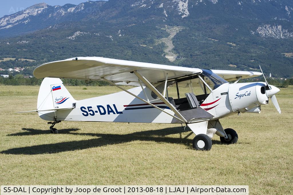 S5-DAL, Piper L-21B Super Cub (PA-18-135) C/N 18-5337, Ajdovš?ina flightline