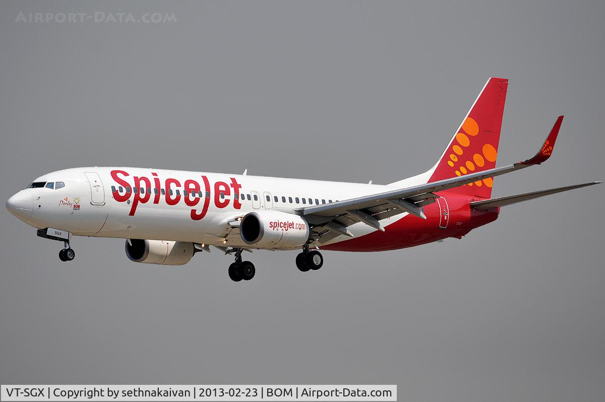 VT-SGX, 2012 Boeing 737-8GJ C/N 37751, VT-SGX (Parsley) on final approach runway 27.