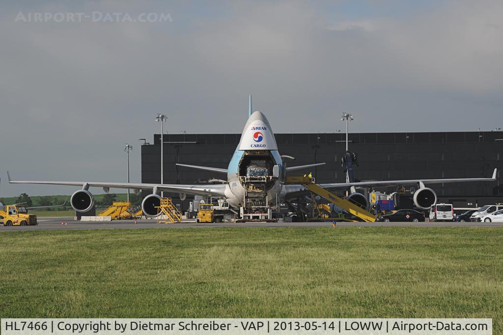 HL7466, 2001 Boeing 747-4B5F/SCD C/N 26413, Korean Air Boeing 747-400