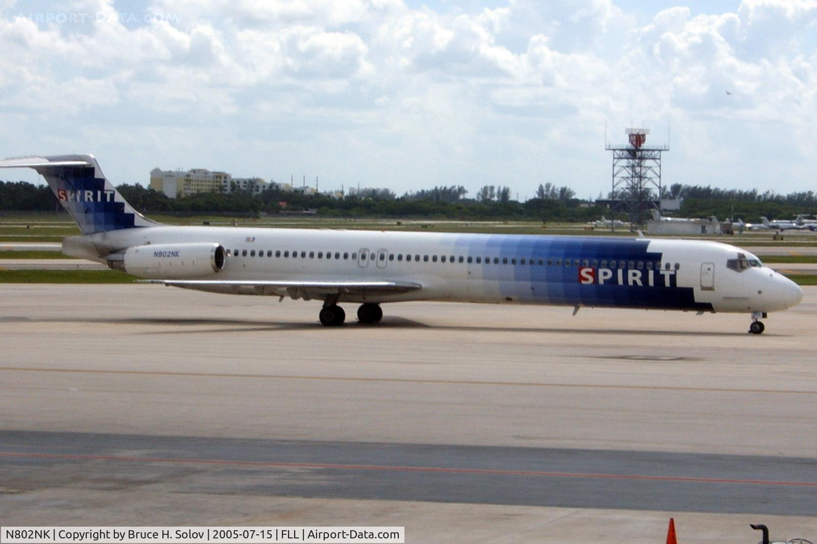 N802NK, 1993 McDonnell Douglas MD-83 (DC-9-83) C/N 53168, on the tarmac
